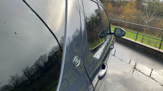 Land Rover Discovery Sport 2.0 D200 Dynamic SE 5dr Auto [5 Seat] Diesel Station Wagon